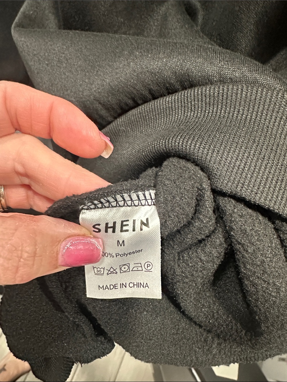 SHEIN Black Cozy Fleece Pullover - Picture 2 of 3